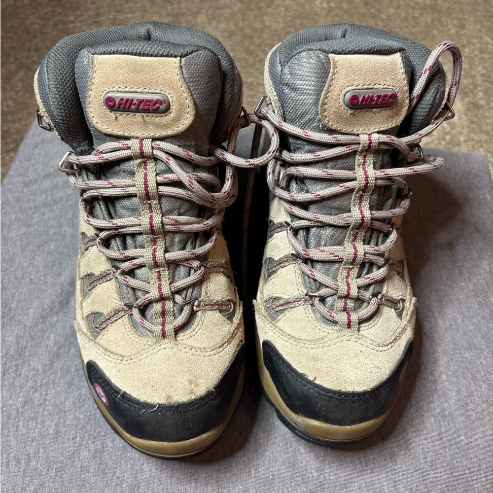Hi-Tec Nova Lite WP Waterproof Women Hiking Boots Size 7.5 Outdoor Travel